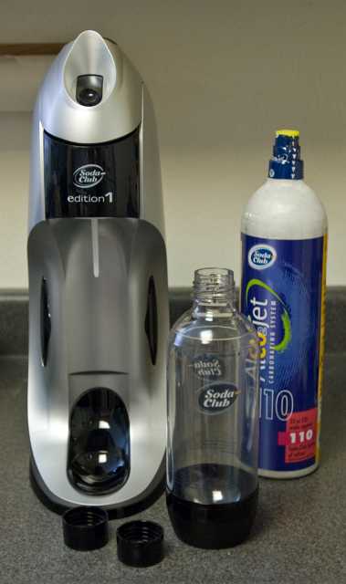 Sodastream Art Bundle With Extra Co2 Cylinder And Carbonating Bottles White  : Target